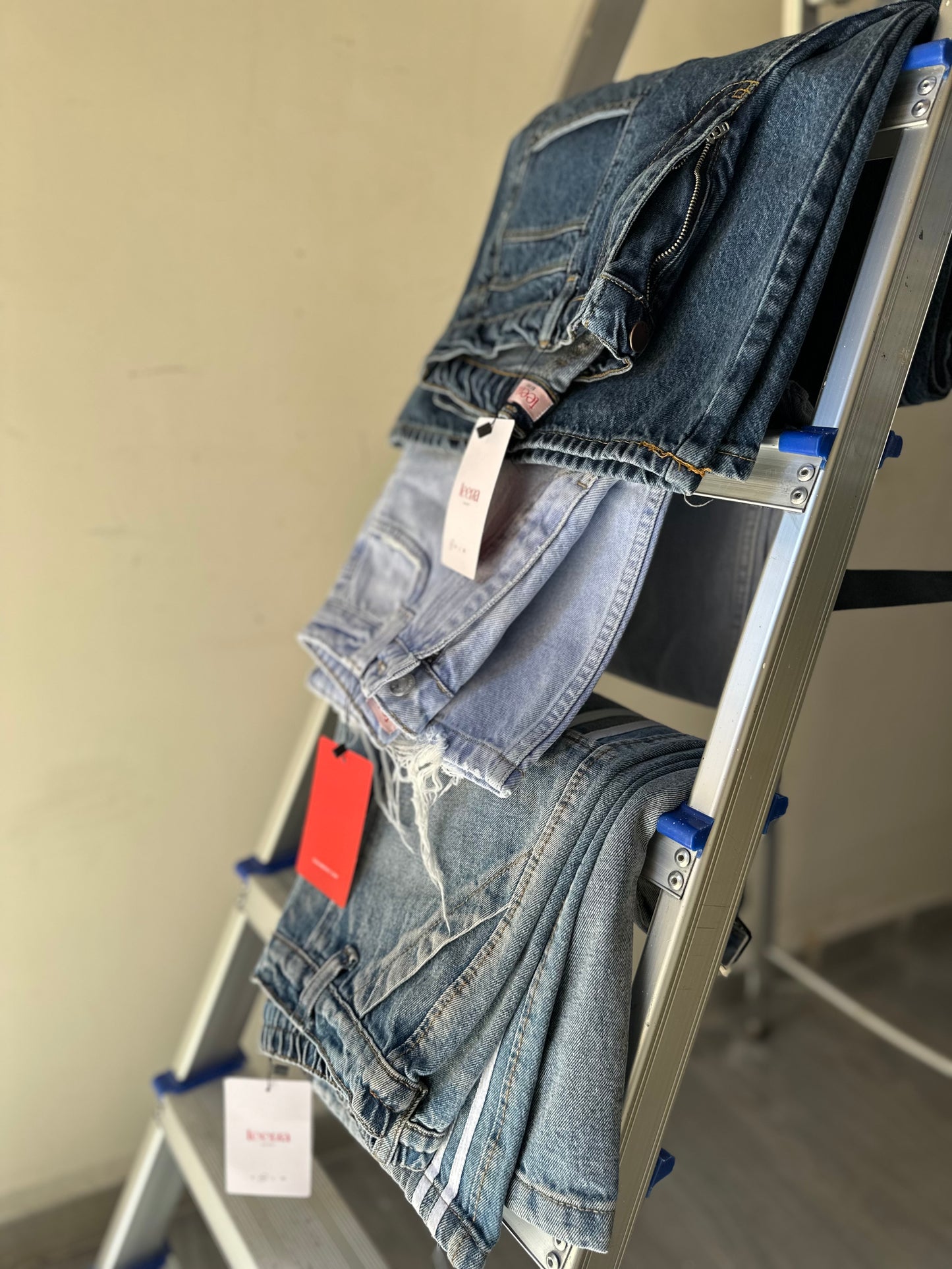 Camelia Jeans